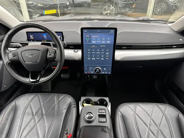 Ford Mustang Mach-E RWD 75 kWh 2021 Elektrisch 9