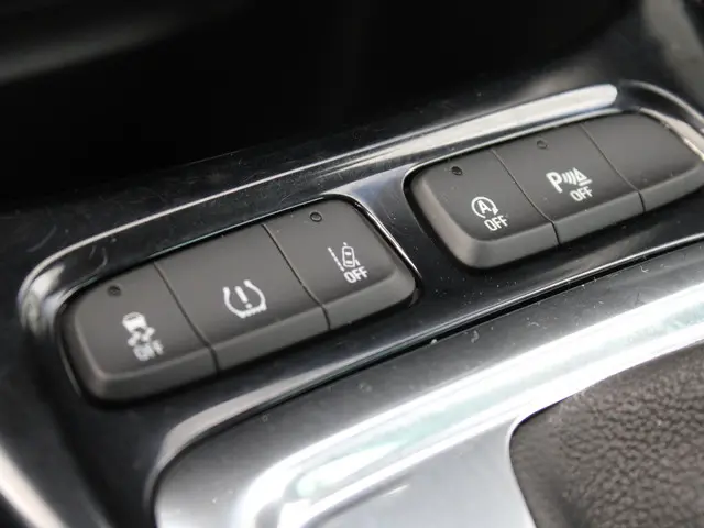 Opel Crossland X 1.2 Turbo Innovation 2019 Benzine 30