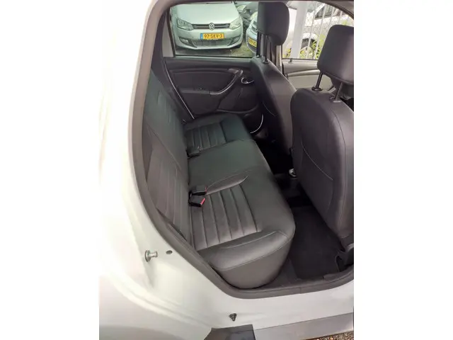 Dacia Duster 1.2 TCe 4x2 Prestige 2016 Benzine 12