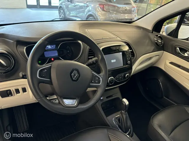 Renault Captur 1.2 TCe Initiale Paris 2017 Benzine 11