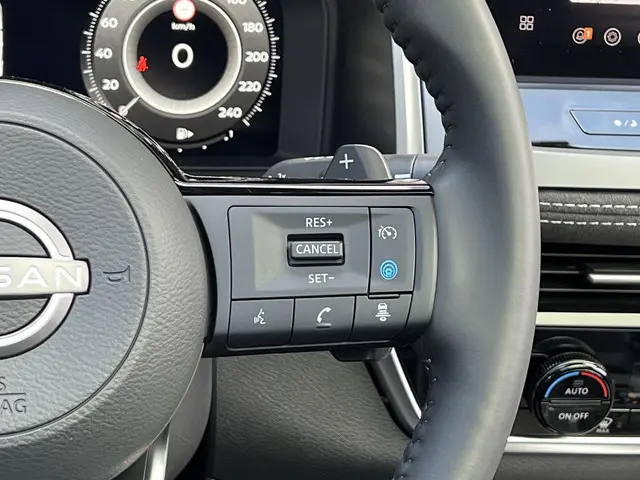 Nissan QASHQAI 1.3 Tekna+ 2025 Benzine 24