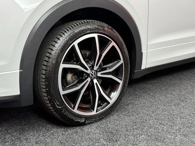 Volkswagen T-Cross 1.0 TSI R-Line 2021 Benzine 24