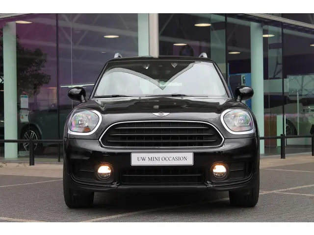 MINI Countryman One Pepper 2017 Benzine 6