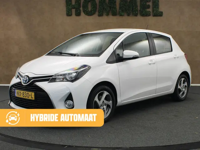 Toyota Yaris 1.5 Hybrid Aspiration 2015 Hybride Benzine 1