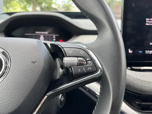 Škoda Enyaq iV 80 Loft 2021 Elektrisch 17