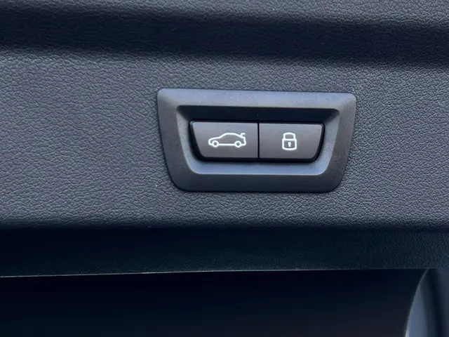 BMW iX2 xDrive30 67 kWh 2024 Elektrisch 7