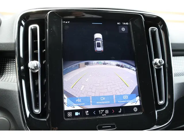 Volvo XC40 Recharge Plus 2022 Elektrisch 39