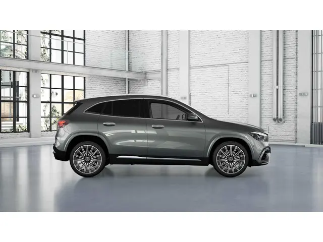 Mercedes-Benz GLA 180 Business Solution AMG 2025 Benzine 7