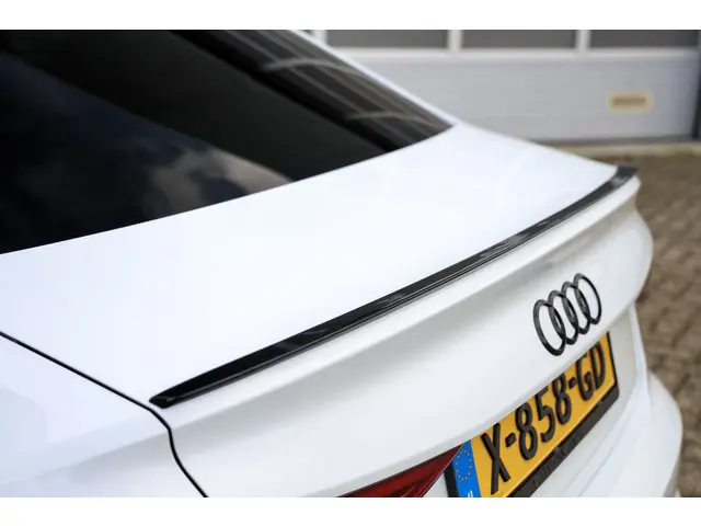 Audi A3 Limousine 35 TFSI 3x S-Line 150PK 2023 Benzine 11