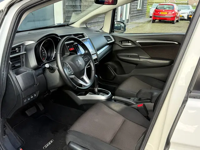 Honda Jazz 1.3 i-VTEC Elegance 2017 Benzine 10