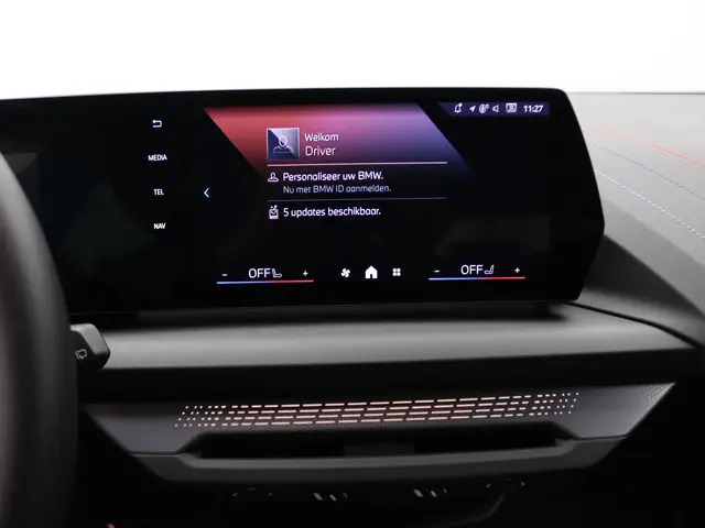 BMW 1 Serie 120 2025 Benzine 12