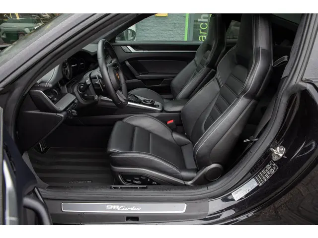 Porsche 911 3.8 Turbo 2021 Benzine 12