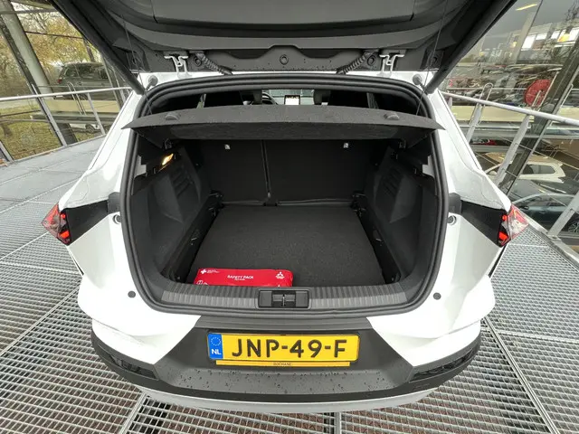 Mitsubishi Grandis 1.8 HEV Instyle 2025 Hybride Benzine 9