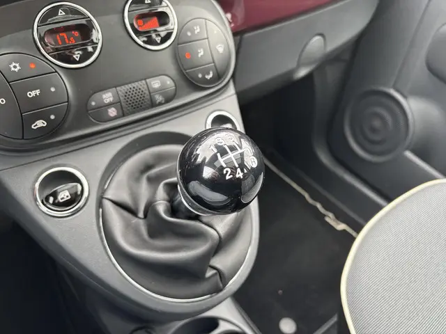 Fiat 500 0.9 TwinAir Turbo Lounge 2016 Benzine 16