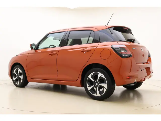 Suzuki Swift 1.2 Style Smart Hybrid 2025 Benzine 12