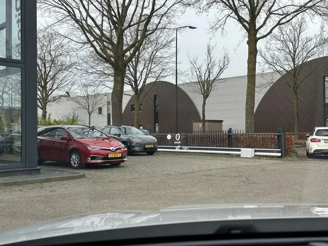 BYD SEAL U 1.5 DM-i FWD Boost 2025 Hybride Benzine 23