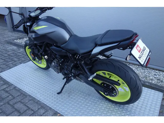 Yamaha MT 07 ABS 2018 Benzine 16