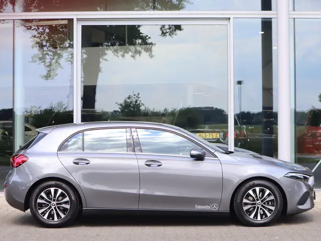 Mercedes-Benz A-Klasse 180 Star Edition 2025 Benzine 5