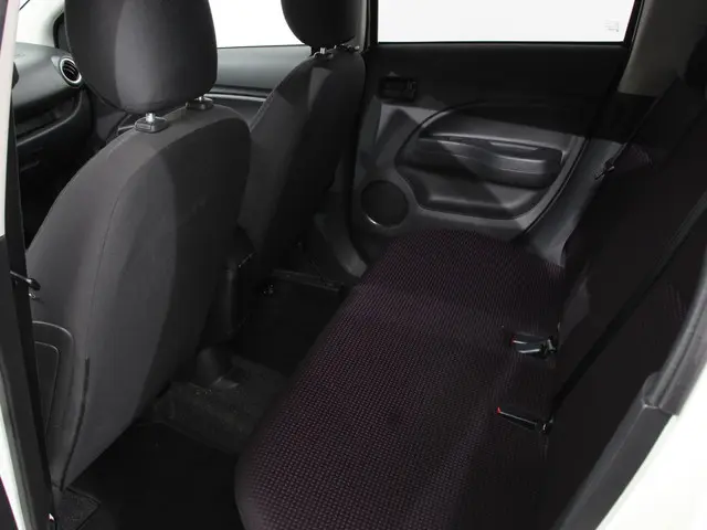 Mitsubishi Space Star 1.2 Automaat Instyle 2014 Benzine 11