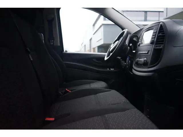 Mercedes-Benz Vito 119 CDI 4x4, Lang, 2021 Diesel 5