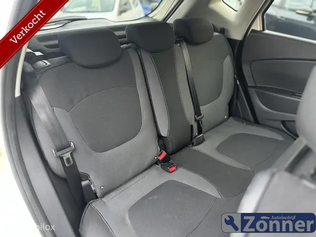 Renault Captur 0.9 TCe Helly Hansen 2014 Benzine 6