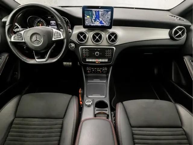 Mercedes-Benz GLA 180 AMG Night Upgrade 2019 Benzine 6