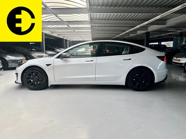 Tesla Model 3 Standard RWD Plus 60 kWh 2021 Elektrisch 17