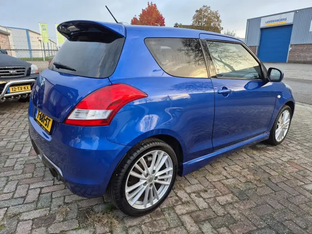 Suzuki Swift 1.6 Sport 2014 Benzine 4