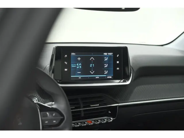 Peugeot 208 PureTech 100 Allure Pack 2023 Benzine 49