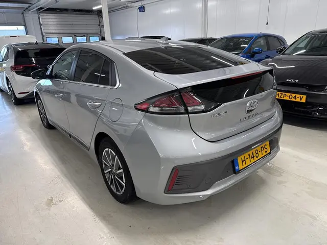 Hyundai IONIQ Comfort EV 38 kWh 2020 Elektrisch 3