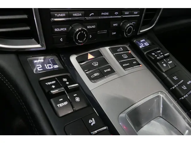Porsche Panamera 3.0 S E-Hybrid 2016 Hybride Benzine 9