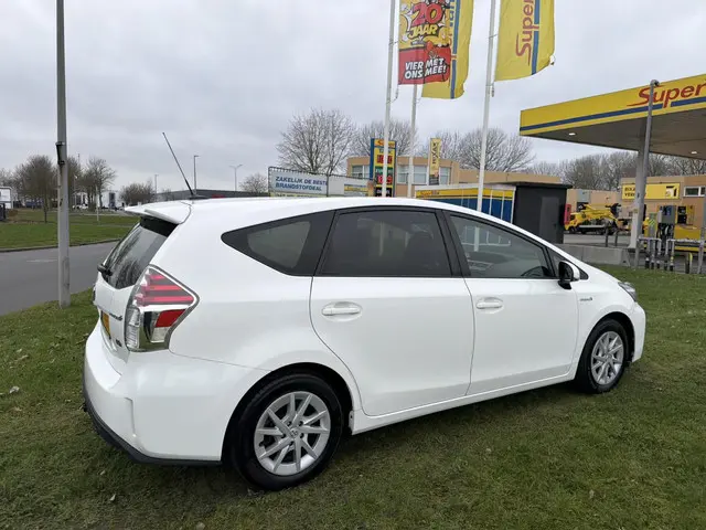 Toyota Prius Wagon 1.8 Comfort 2016 Hybride Benzine 6