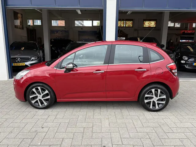 Citroën C3 1.2 VTi Exclusive 2014 Benzine 2
