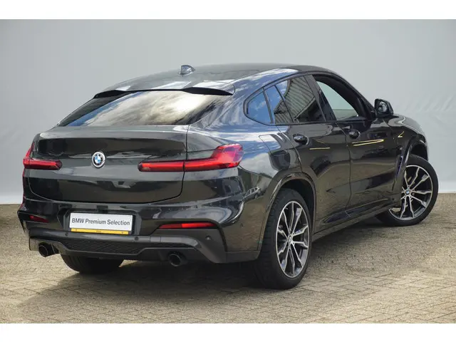 BMW X4 2