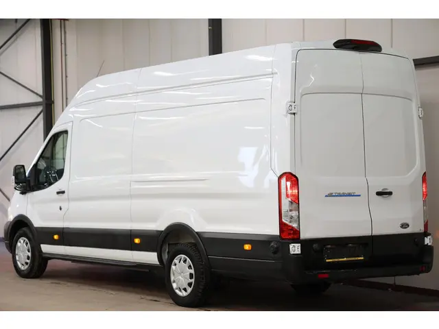 Ford E-Transit 350 L4H3 Trend 68 kWh 2022 Elektrisch 16