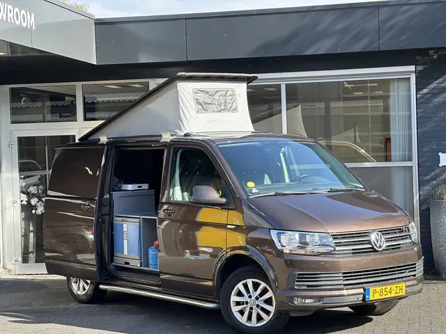 Volkswagen Transporter buscamper 2016 Diesel 9