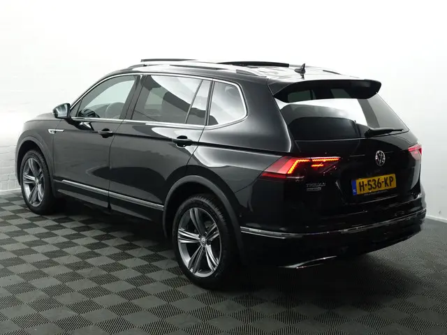 Volkswagen Tiguan Allspace 1.5 TSI R-line+ Aut- 2020 Benzine 6