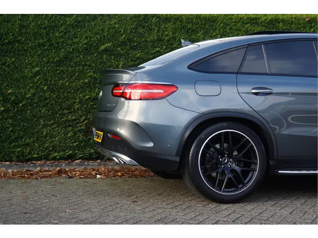 Mercedes-Benz GLE GLE 43 AMG 4M Coupé 2017 Benzine 32