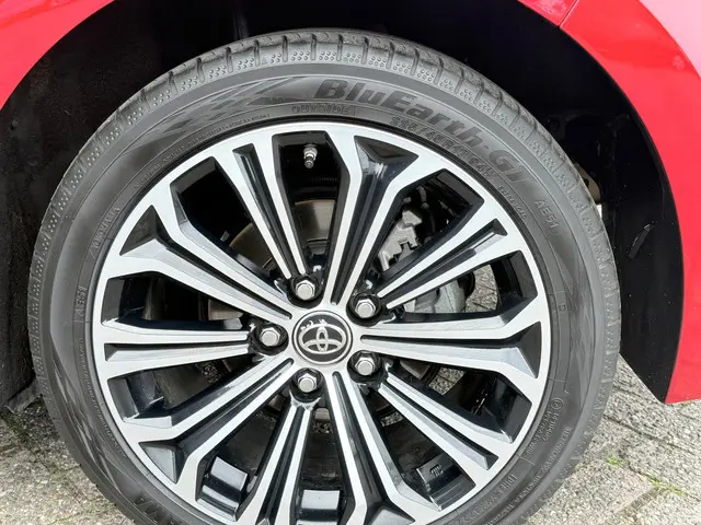 Toyota Corolla 1.8 Hybrid Style 2019 Hybride Benzine 9