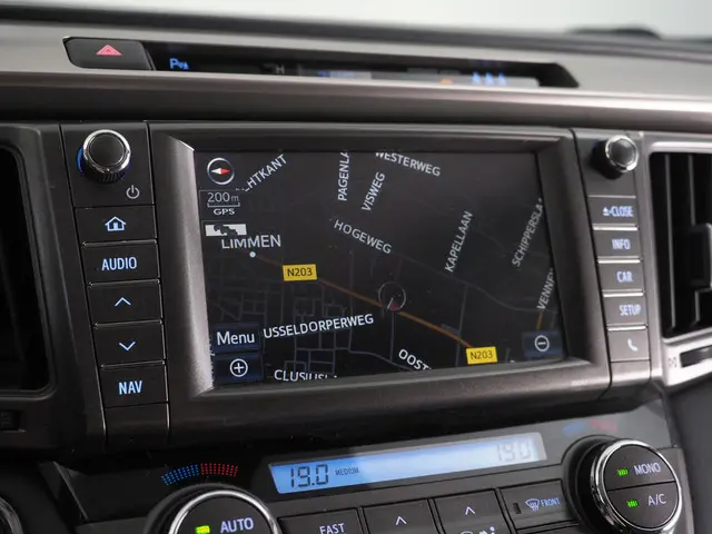 Toyota RAV4 2.0 Executive Business 4WD 2013 Benzine 31