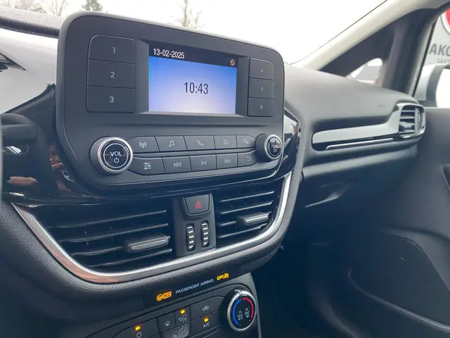 Ford Fiesta 1.1 Trend RIJKLAARPRIJS! 2019 Benzine 12