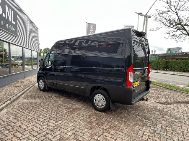 Fiat Ducato 35 2.3 MultiJet L2H2 Automaat 2021 Diesel 64