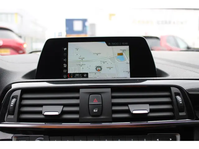 BMW 1 Serie 120i Sport Line 184PK 2018 Benzine 20