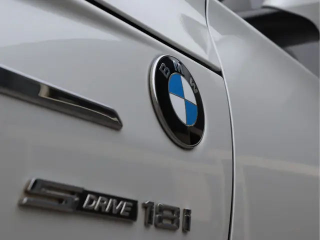 BMW Z4 Roadster sDrive18i 2013 Benzine 14