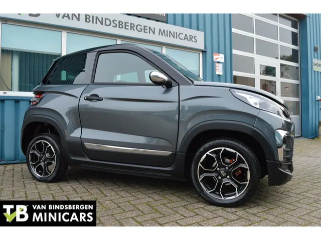 Ligier JS60 Brommobiel Chic 2021 Diesel 18