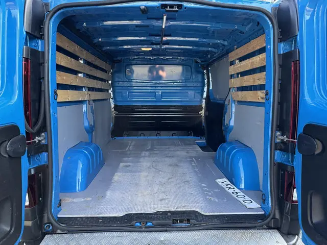 Renault Trafic 1.6 dCi 95 T27 L1H1 Comfort 2020 Diesel 15
