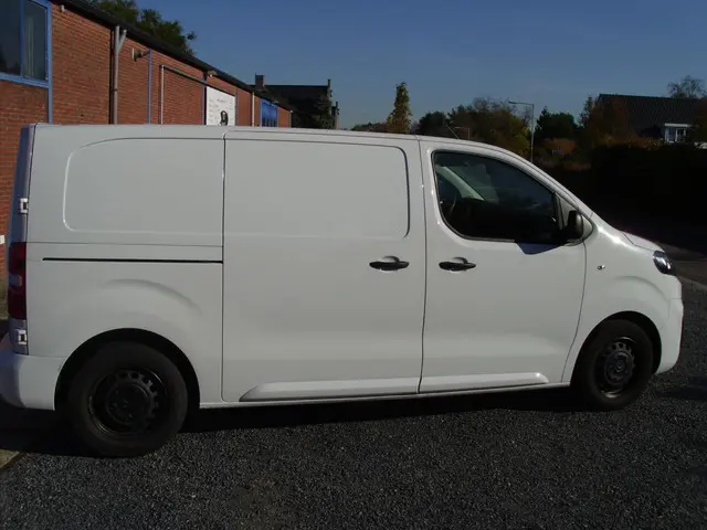 Citroën Jumpy 1.5 BlueHDI 100 M Club 2023 Diesel 8