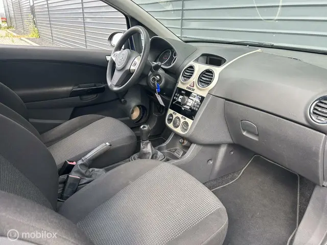 Opel Corsa 1.2 EcoFlex Selection | Airco 2013 Benzine 12