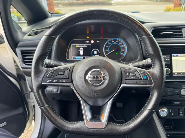 Nissan Leaf Tekna 40 kWh 2019 Elektrisch 22
