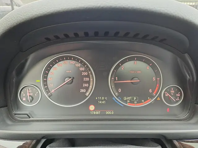 BMW 5 Serie 525d High Executive 2013 Diesel 14